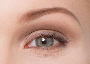 札幌市で気になるほくろを除去する