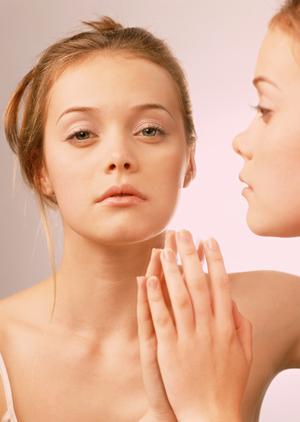 髪にツヤとハリがでるコラーゲン育毛